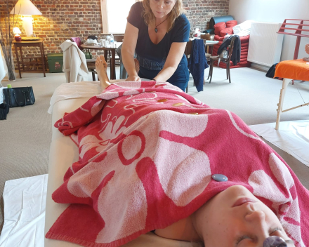 Edelsteenmassage lichaam